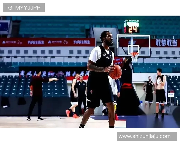 恭喜！罗伯特-高登续约辽宁男篮，球迷们普遍认为是好消息